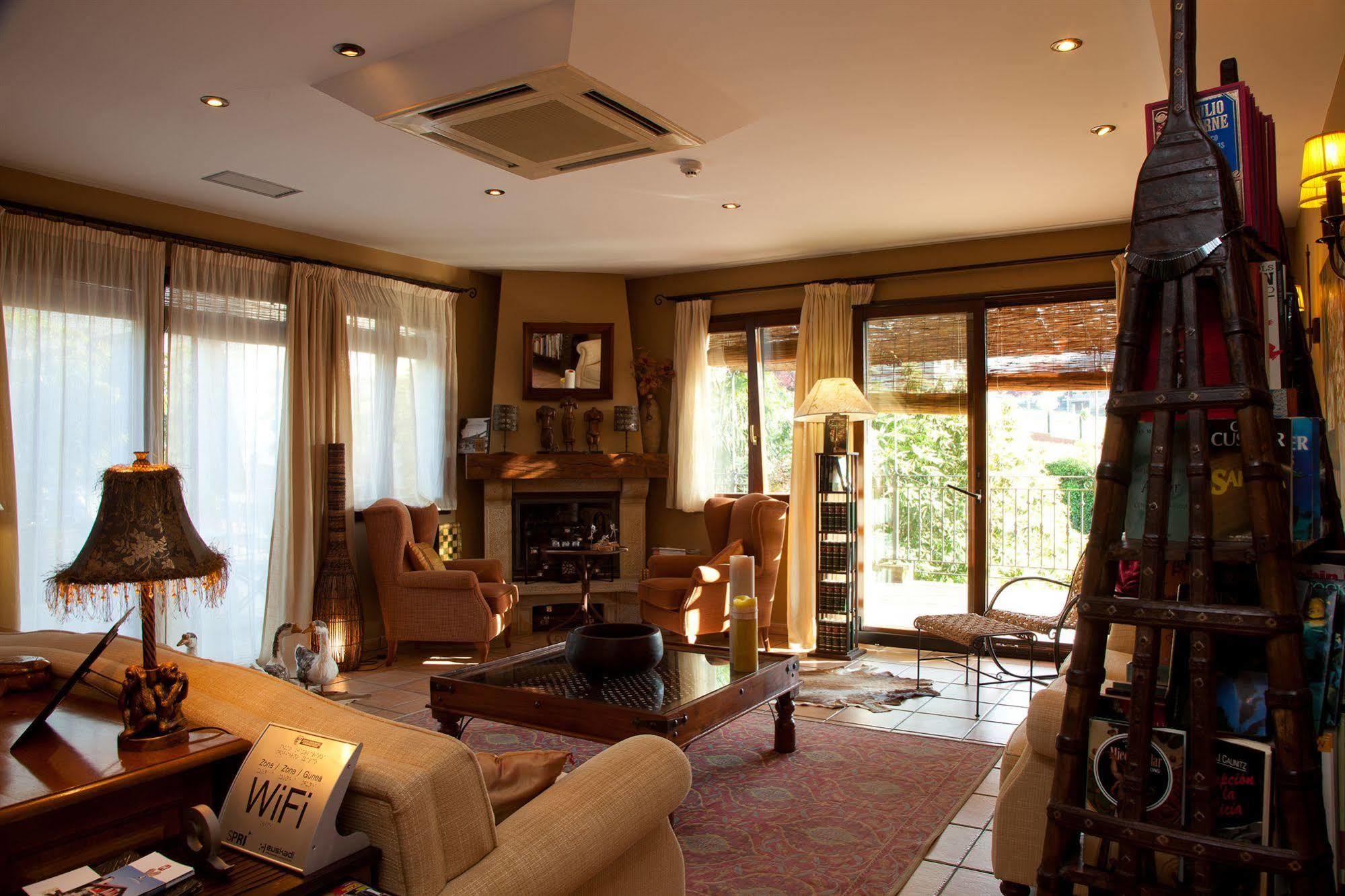 Hotel Katxi Morga Extérieur photo